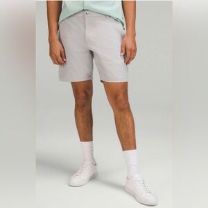 USED Lululemon Men's “Commission” Short 7” inseam (waist 31)
